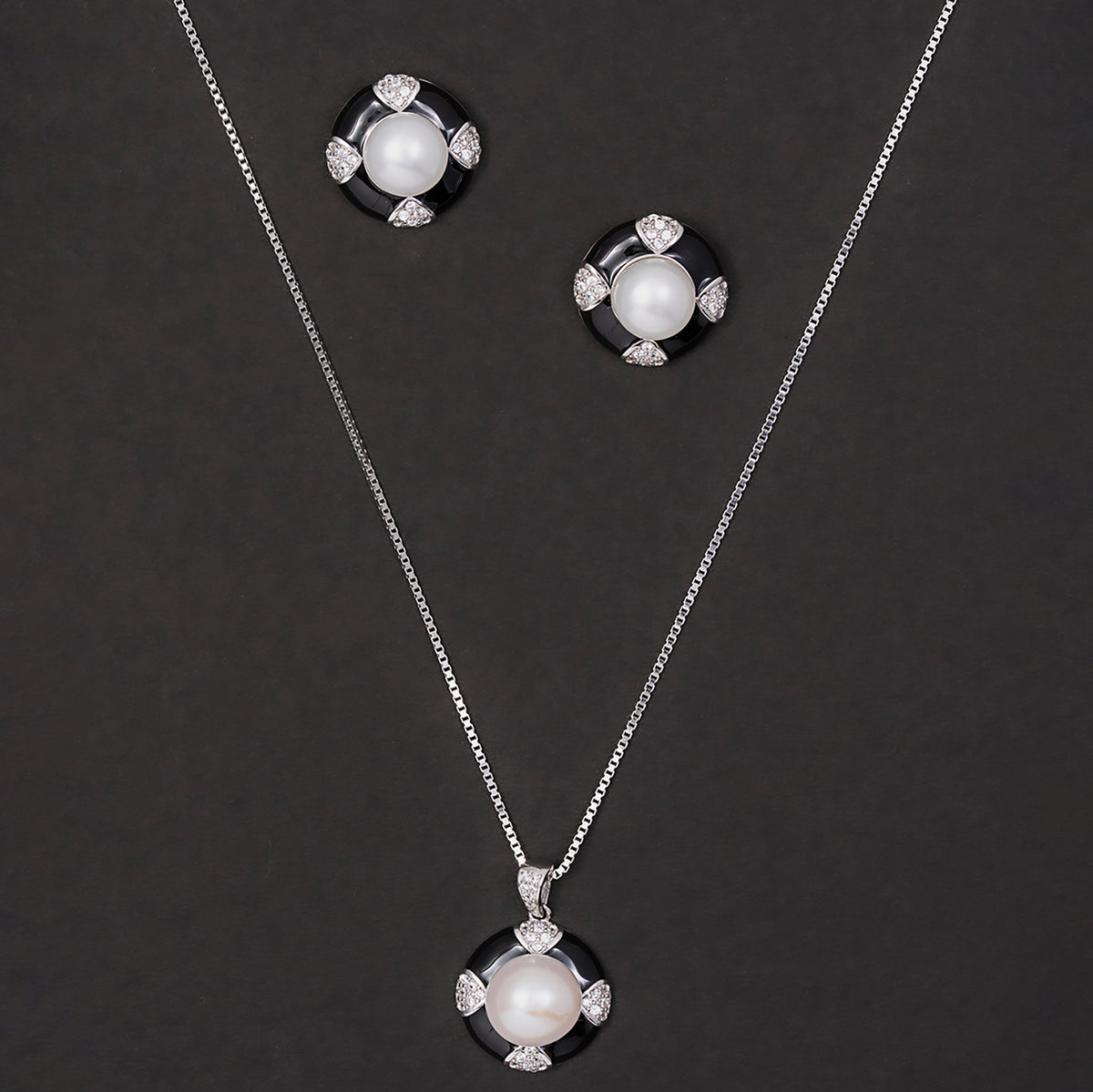 Classic Noir Pearl pendant Set 925 sterling silver