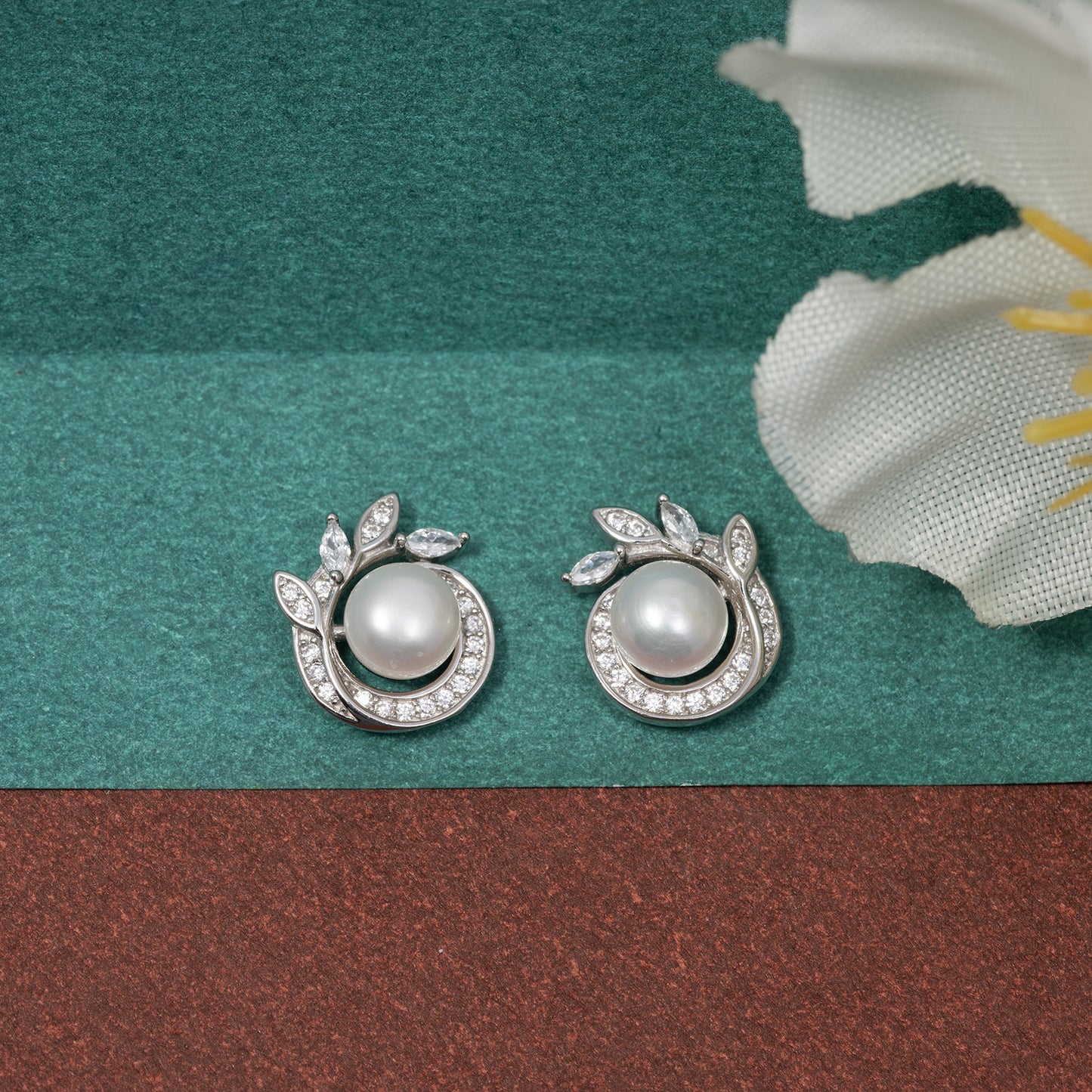 Pearl Leaf Stud Earrings 925 sterling silver