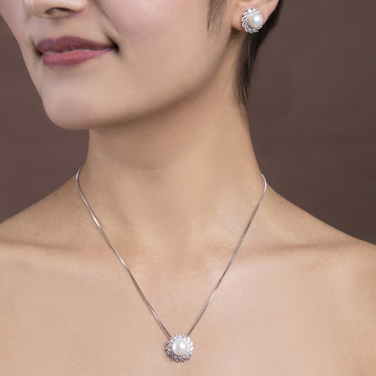 Radiant Pearl Halo pendant Set 925 sterling silver
