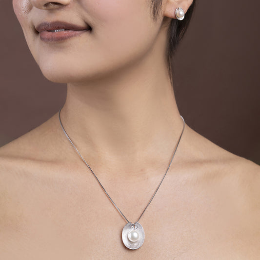 Classic Pearl pendant Set 925 sterling silver