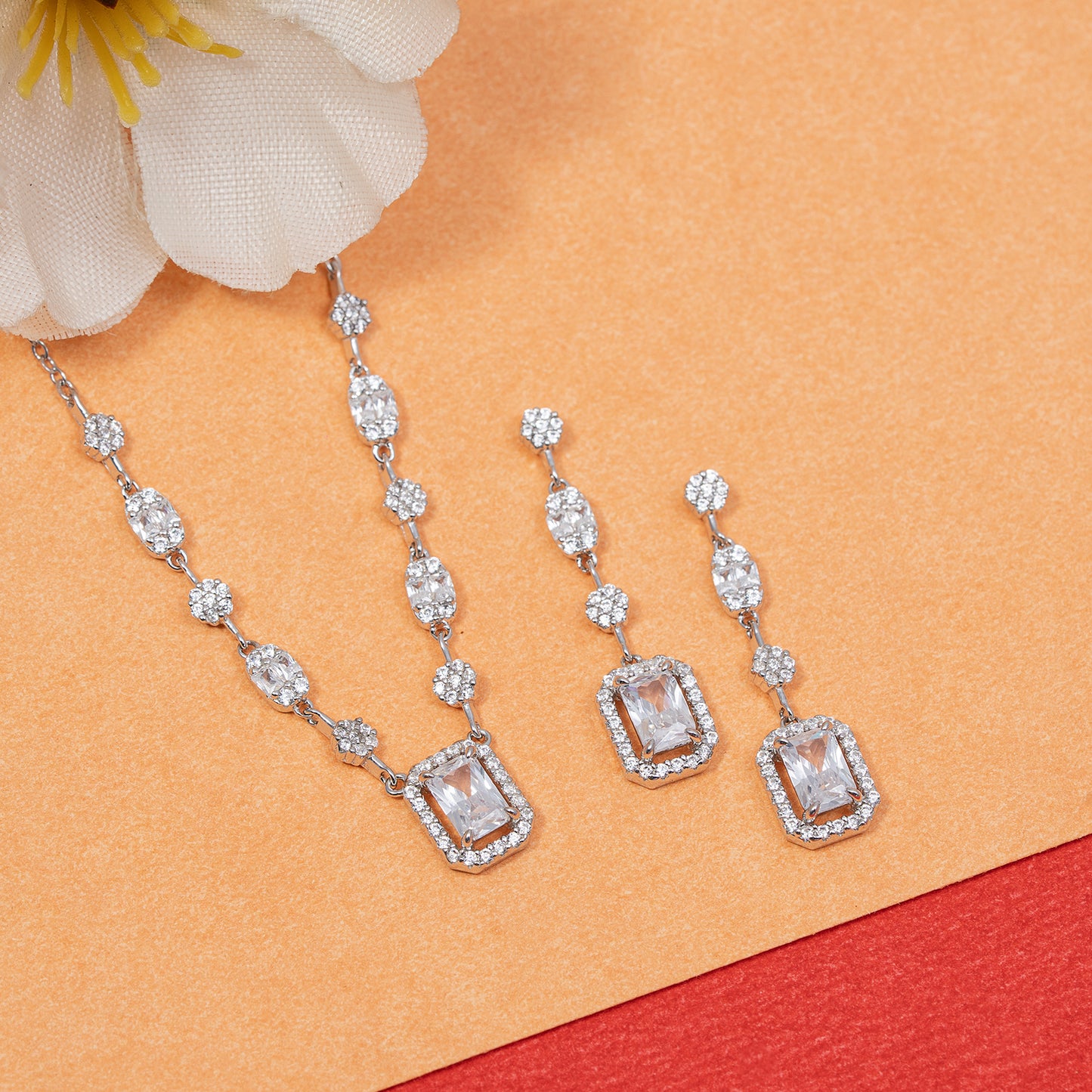 Crystal Radiance pendant Set 925 sterling silver