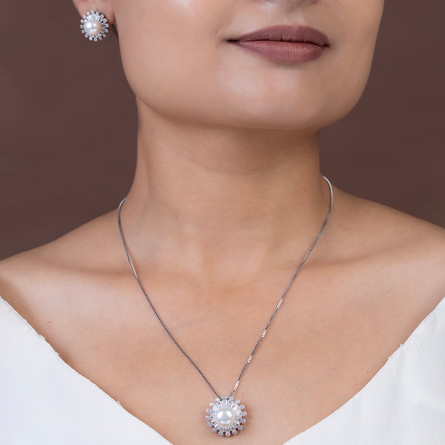 Ethereal Halo Pearl & Pavé pendant Set 925 sterling silver