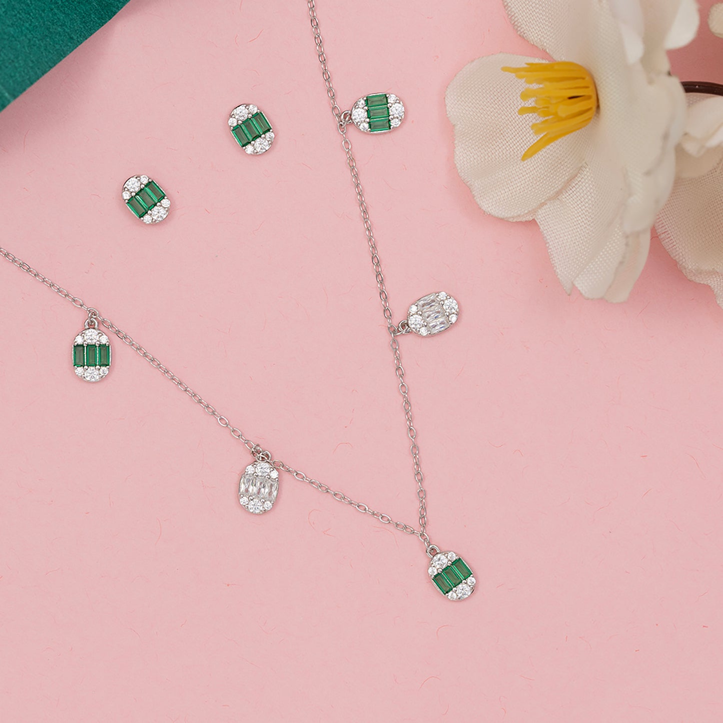 Regal Halo Emerald & Pavé SET 925 sterling silver