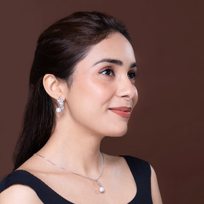 Contemporary Curve Pearl pendant Set 925 sterling silver