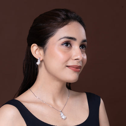 Graceful leaf Pearl pendant Set 925 sterling silver