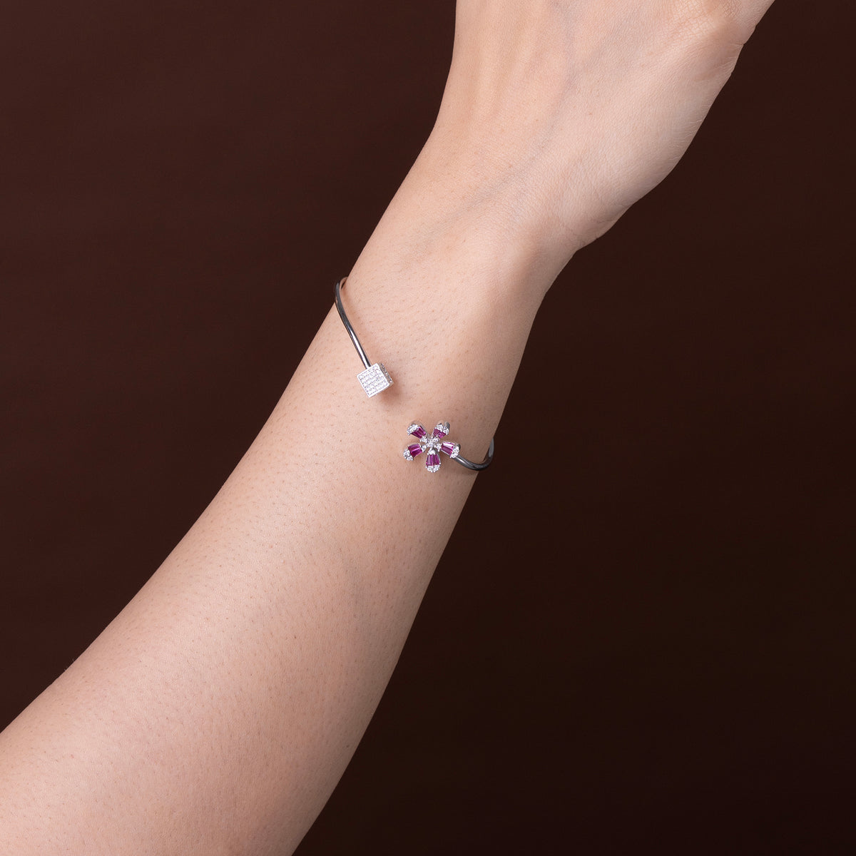 Plum Blossom & Cube Cuff kada 925 sterling silver