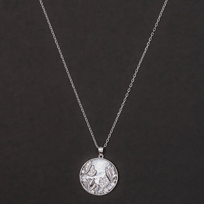 Floral Medallion with Mother-of-Pearl Inlay chain pendant 925 sterling silver
