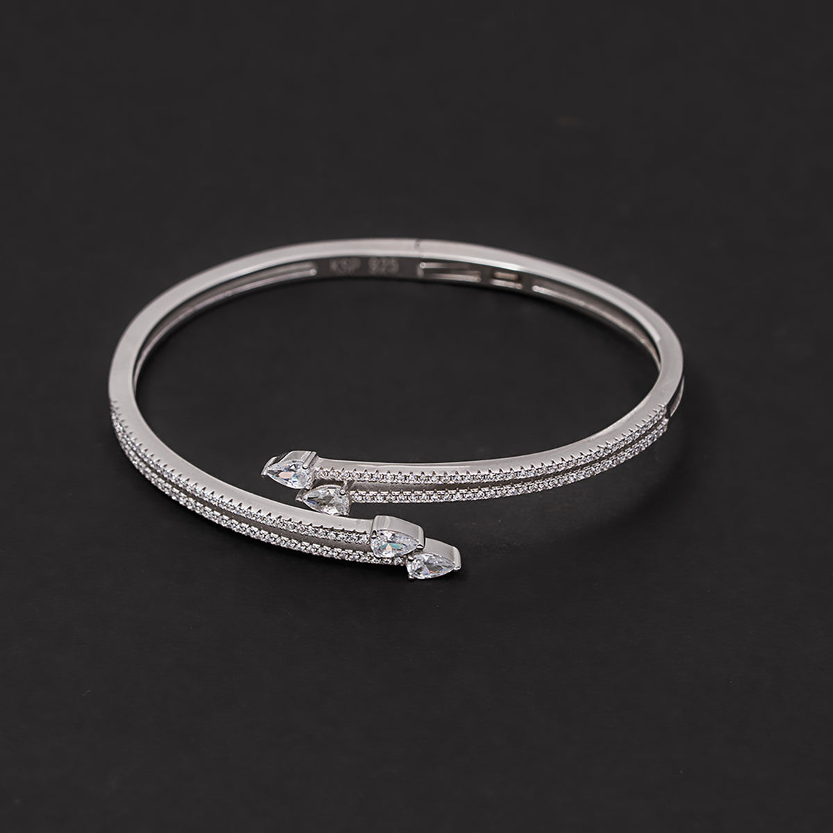 Double Line Teardrop Solitare Kada 925 sterling silver